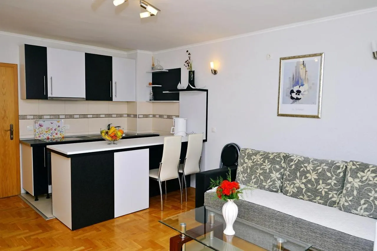 Haus Zora Ferienwohung 4 Apartment Moscenicka Draga Croatia