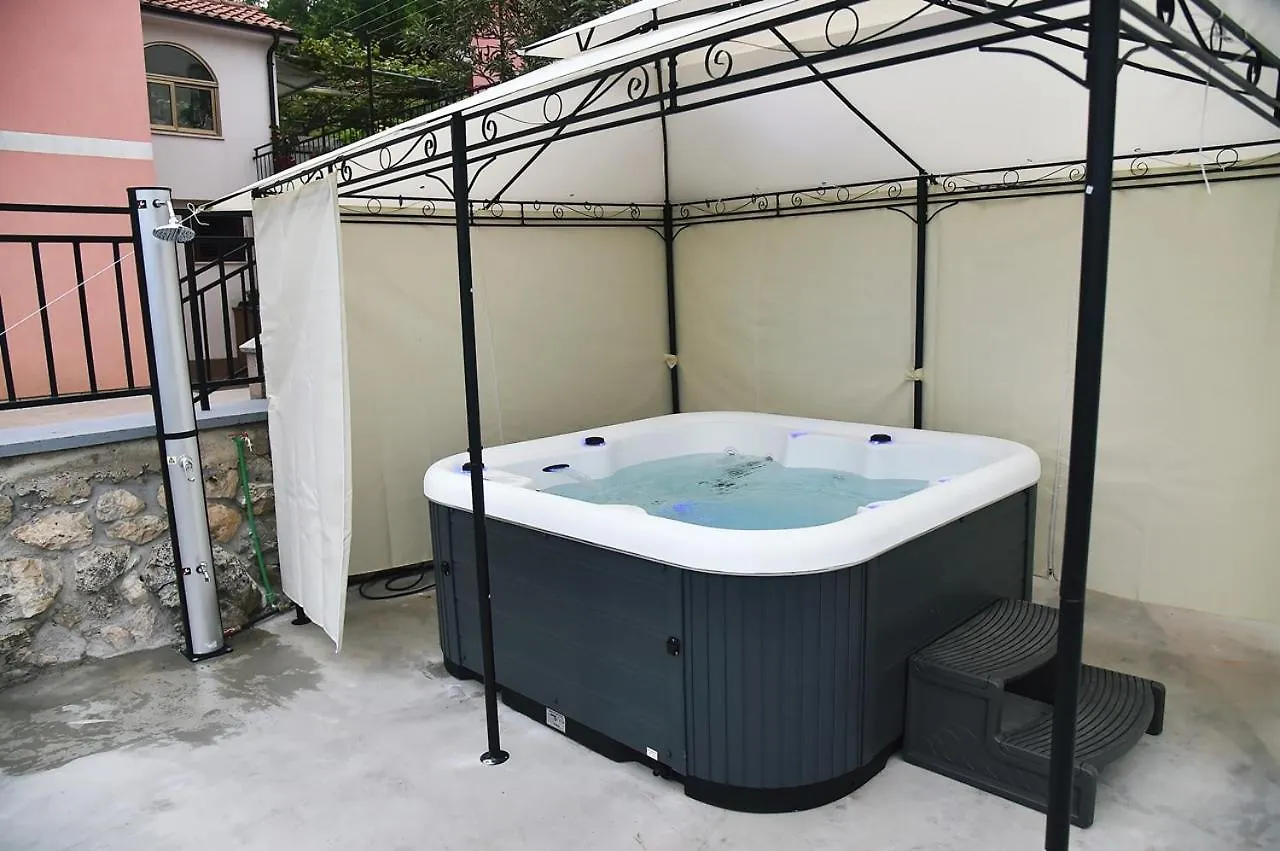 Haus Zora Ferienwohung 4 Apartment Moscenicka Draga